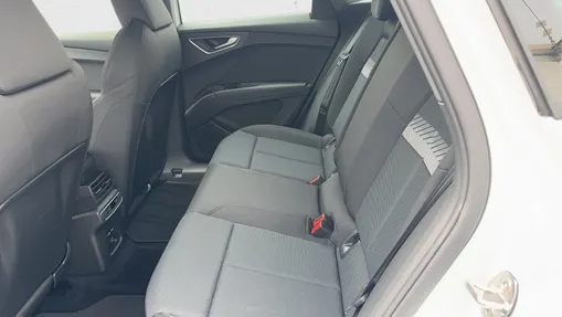 AUDI Q4 Q4 e-tron 35 52kWh Advanced