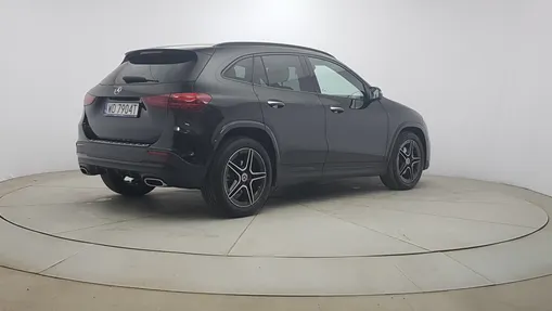 MERCEDES-BENZ GLA GLA 200 AMG Line