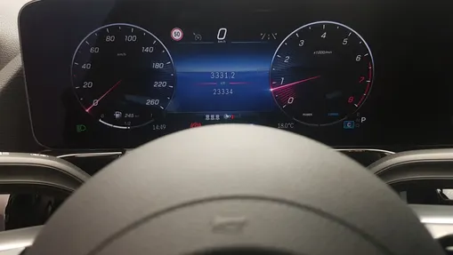 MERCEDES-BENZ GLA GLA 200 AMG Line