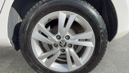 SKODA Fabia Fabia 1.0 TSI Ambition