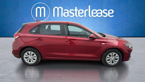 HYUNDAI i30 i30 1.5 DPI Classic +