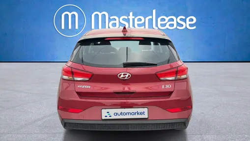 HYUNDAI i30 i30 1.5 DPI Classic +