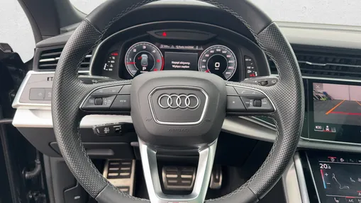 AUDI Q8 / E-Tron Q8 45 TDI mHEV Quattro Tiptronic
