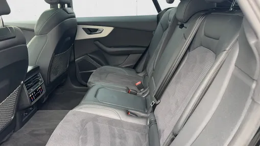 AUDI Q8 / E-Tron Q8 45 TDI mHEV Quattro Tiptronic
