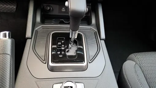 KGM / SSANGYONG Musso Musso Grand 2.2 e-XDi Joy 4WD aut Nowy