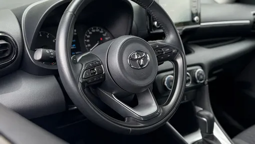 TOYOTA Yaris Yaris 1.5 Comfort CVT