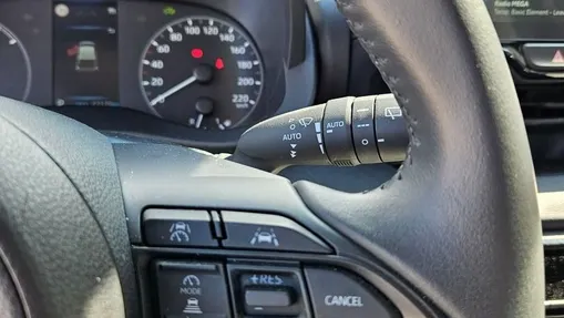 TOYOTA Yaris Yaris Hybrid 1.5 Comfort