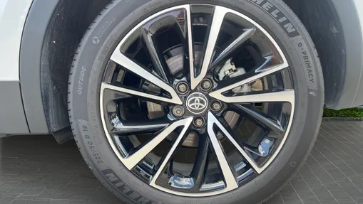 TOYOTA C-HR C-HR 2.0 PHEV Dynamic Force Executive