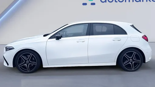 MERCEDES-BENZ A Klasa A 220 d AMG Line 8G-DCT