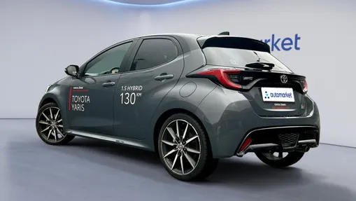 TOYOTA Yaris Yaris Hybrid 1.5 GR Sport