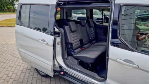 FORD Tourneo Connect Gr. Tourneo Connect 1.5 EcoBlue Titanium