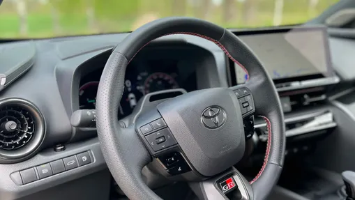 TOYOTA C-HR -