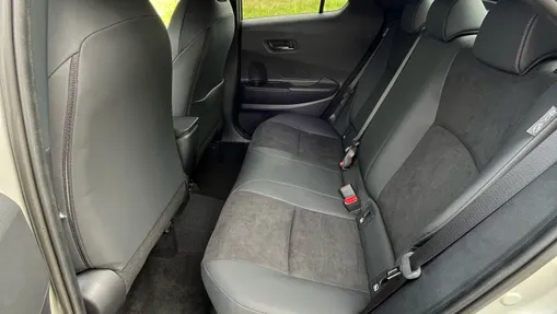 TOYOTA C-HR -