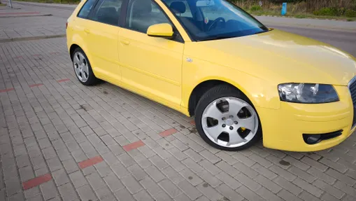 AUDI A3 A3 1.6 FSI Ambition