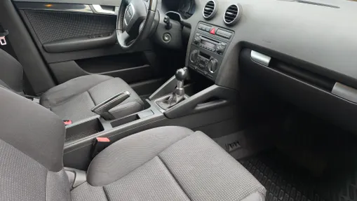 AUDI A3 A3 1.6 FSI Ambition