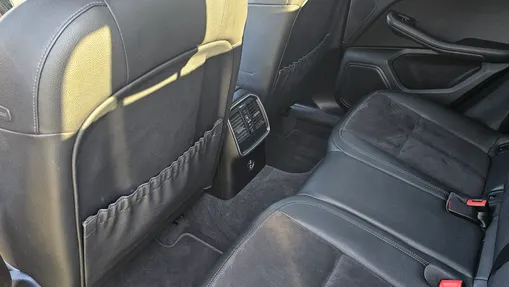 PORSCHE Macan Macan