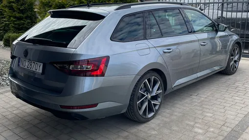 SKODA Superb Superb 2.0 TSI Sportline DSG