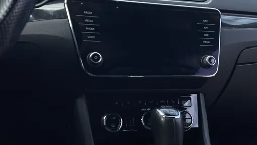 SKODA Superb Superb 2.0 TSI Sportline DSG