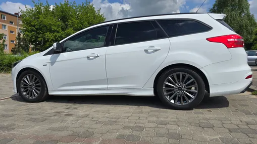 FORD Focus -