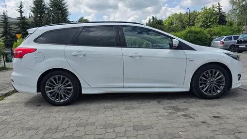 FORD Focus -