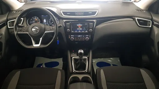 NISSAN Qashqai Qashqai 1.3 DIG-T Acenta