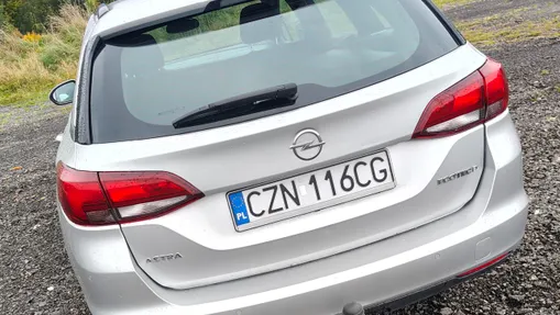 OPEL Astra -