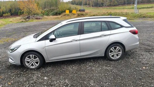 OPEL Astra -