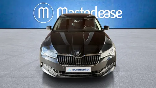 SKODA Superb Superb 2.0 TDI SCR Style DSG