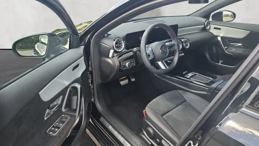 MERCEDES-BENZ A Klasa A 220 4-Matic AMG Line 8G-DCT Nowy