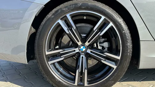 BMW Seria 3 330i xDrive M Sport aut
