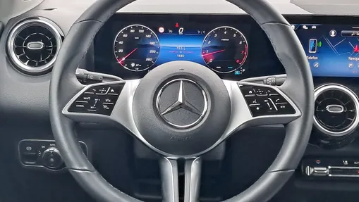MERCEDES-BENZ GLB GLB 200 mHEV Progressive 7G-DCT