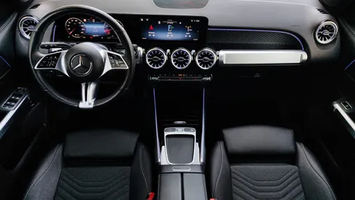 MERCEDES-BENZ GLB GLB 200 Progressive 7G-DCT