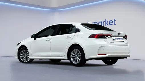 TOYOTA Corolla Corolla 1.8 Hybrid Comfort