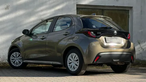 TOYOTA Yaris Yaris 1.5 Comfort