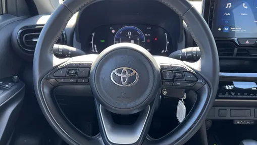 TOYOTA Yaris Cross Yaris Cross Hybrid 1.5 Comfort