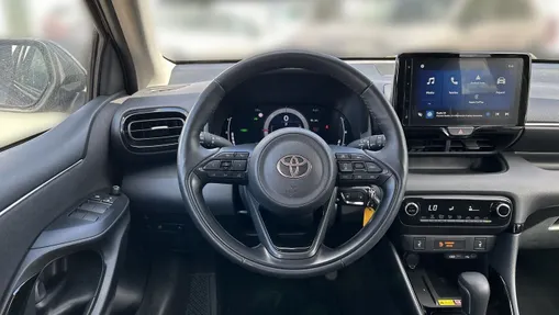TOYOTA Yaris Yaris Hybrid 1.5 Style