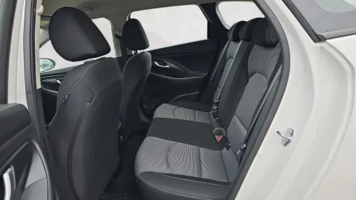 HYUNDAI i30 i30 1.5 T-GDI 48V Modern