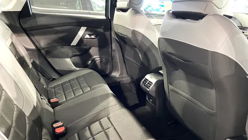 CITROEN C4 X C4 X 1.2 mHEV Plus eDCT6 Nowy