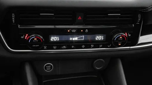 NISSAN Qashqai Qashqai 1.3 DIG-T mHEV N-Connecta