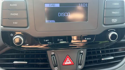 HYUNDAI i30 i30 1.5 DPI Classic +