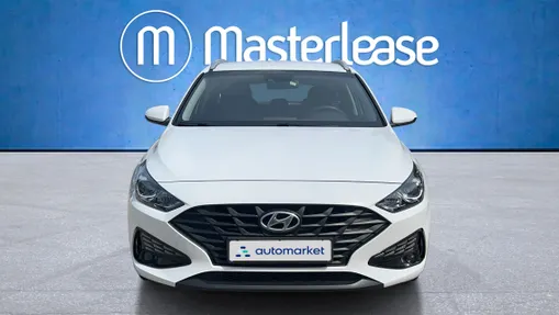 HYUNDAI i30 i30 1.5 DPI Classic +