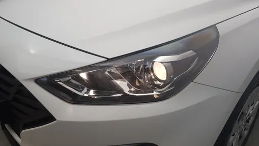 HYUNDAI i30 i30 1.5 DPI Classic +