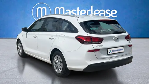 HYUNDAI i30 i30 1.5 DPI Classic +