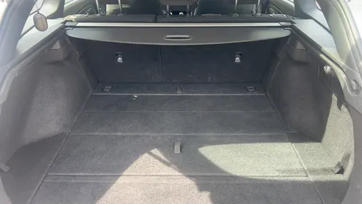 HYUNDAI i30 i30 1.5 DPI Classic +