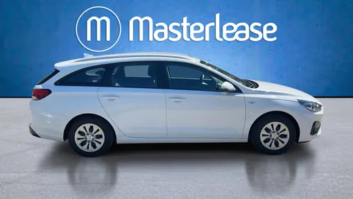 HYUNDAI i30 i30 1.6 D Classic +