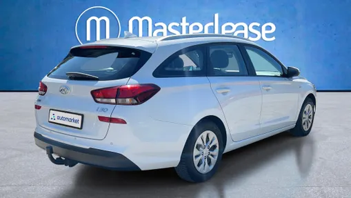 HYUNDAI i30 i30 1.6 D Classic +