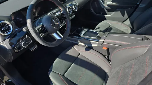 MERCEDES-BENZ A Klasa A 220 4-Matic AMG Line 8G-DCT Nowy