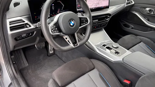 BMW Seria 3 330i xDrive M Sport aut