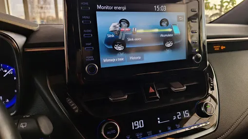 TOYOTA Corolla Corolla 2.0 Hybrid Comfort