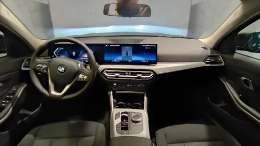 BMW Seria 3 318i aut Nowy